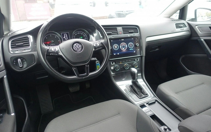 Volkswagen Golf cena 47900 przebieg: 189915, rok produkcji 2018 z Połaniec małe 562